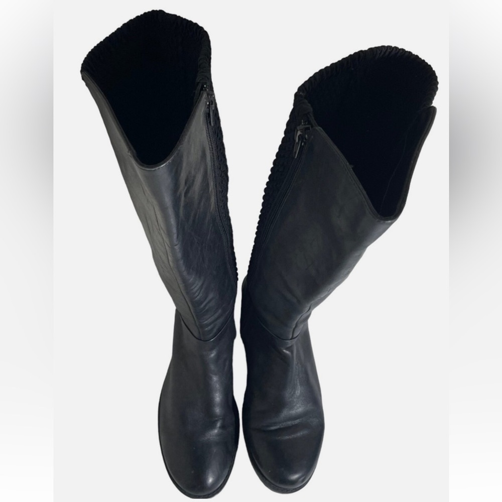 Me Too Danya Black Leather/Elastic Knee-High Riding Boots. Ladies 9 1/2 M EUC